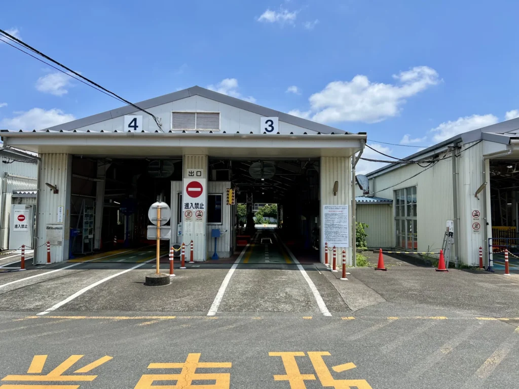 多摩自動車検査登録事務所の3番・4番検査コース出口